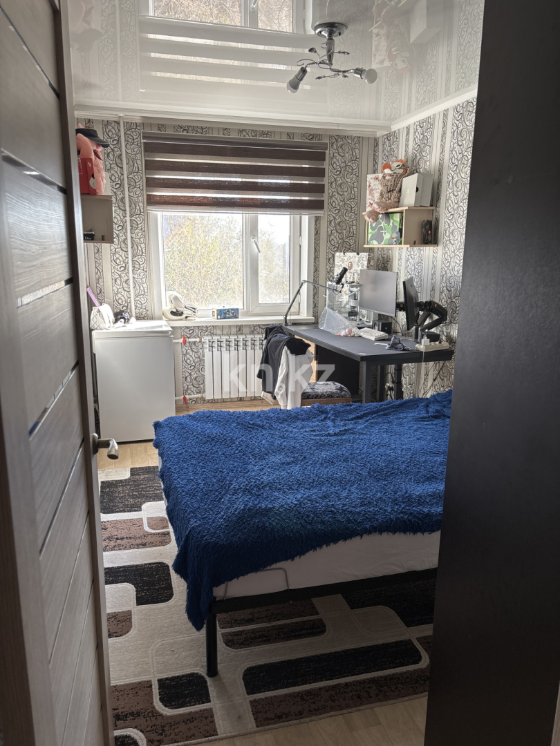 Продажа 3-комнатной квартиры, 62 м², 22 мкр., дом  25 в Караганде - фото 5