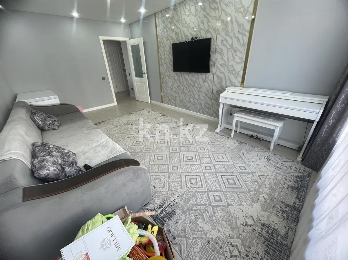 Продажа 3-комнатной квартиры, 80 м², мкр-н Аккент, дом  66 в Алматы - фото 2