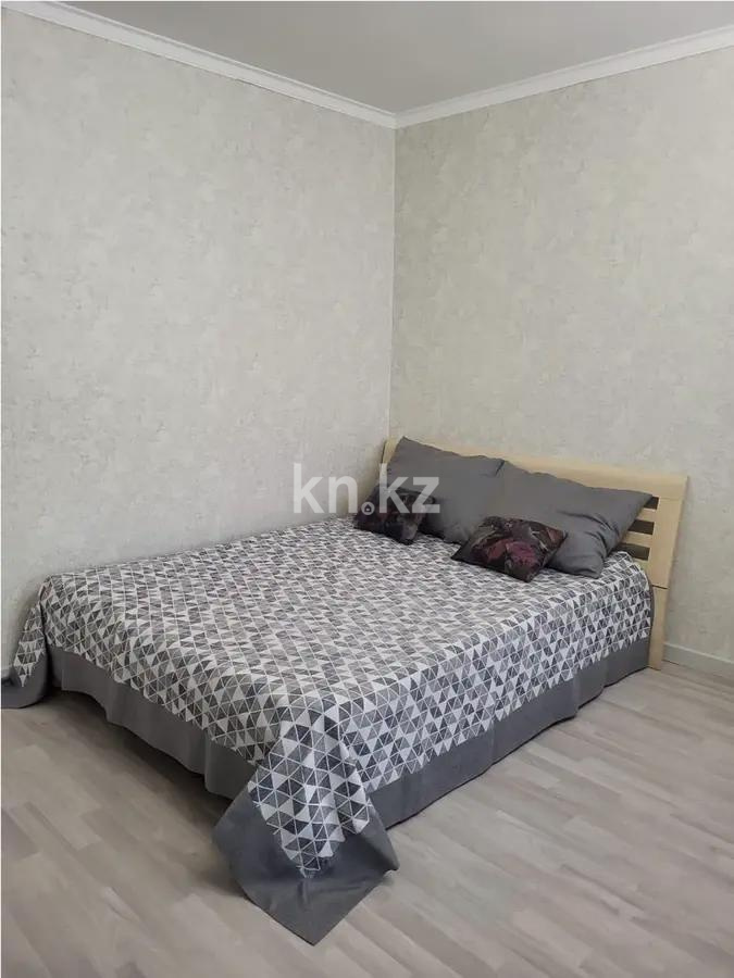 Продажа 2-комнатной квартиры, 33.3 м² в Алматы - фото 2