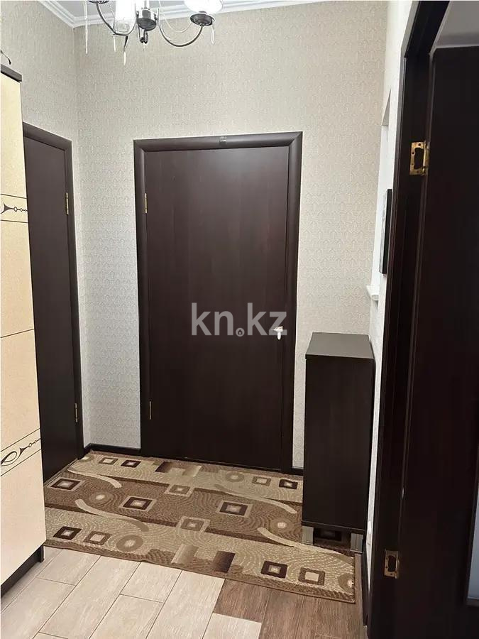 Продажа 2-комнатной квартиры, 57 м², ул. Гвардейская, дом  13 в Караганде - фото 6