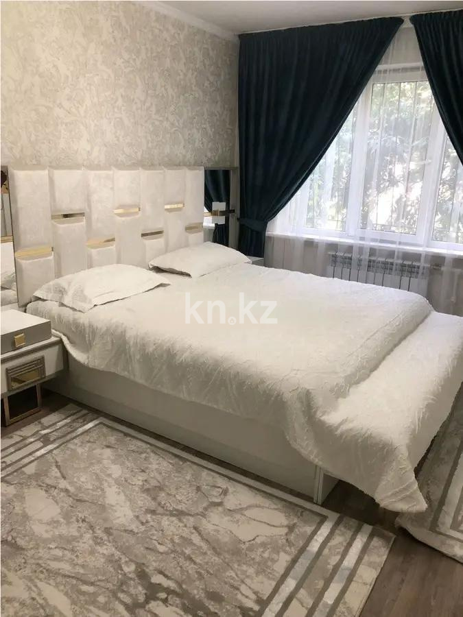 Продажа 3-комнатной квартиры, 62.1 м², 4 мкр., дом  19 в Алматы - фото 2