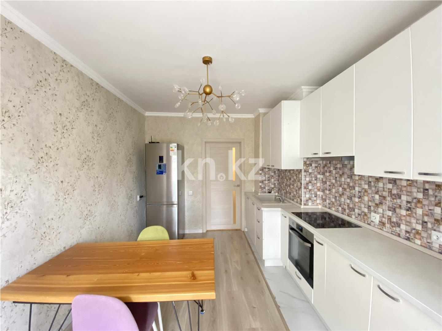 Продажа 2-комнатной квартиры, 69.7 м² в Астане - фото 2