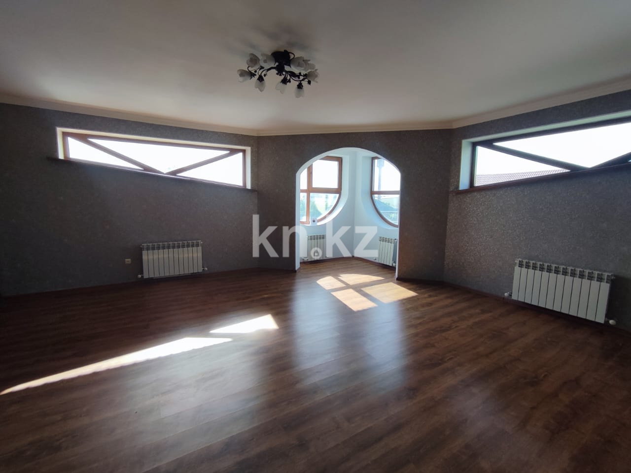Продажа 10-комнатного дома, 680 м² в Алматинской области - фото 2