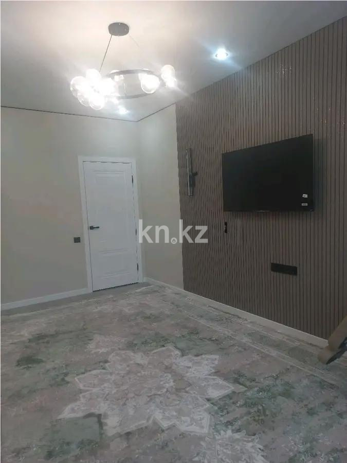 Продажа 2-комнатной квартиры, 49 м², ул. Омарова, дом  1 в Алматы - фото 2