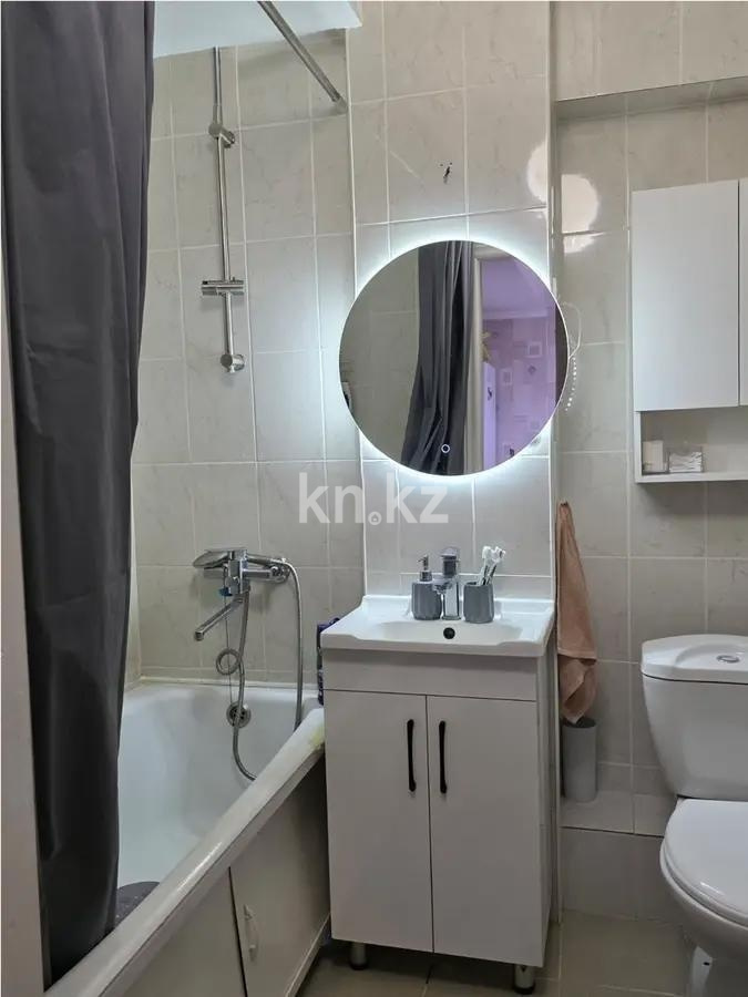 Продажа 2-комнатной квартиры, 41.9 м² в Алматы - фото 4