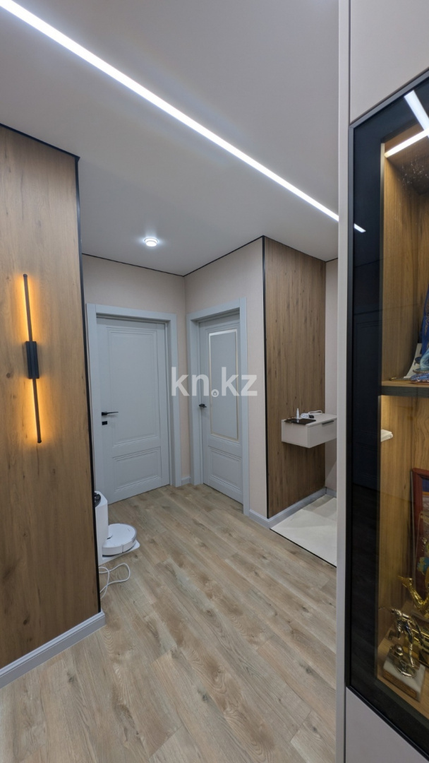 Продажа 3-комнатной квартиры, 89 м² в Уральске - фото 3