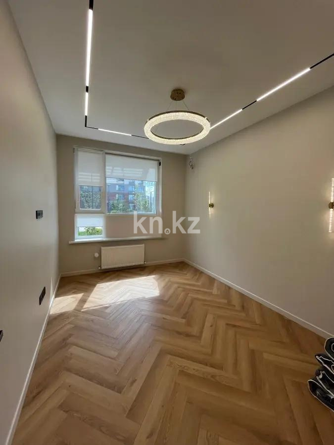 Продажа 3-комнатной квартиры, 89 м², пр. Кабанбай батыра, дом  38/3 в Астане