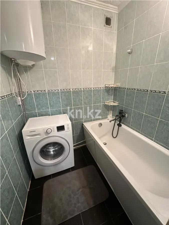 Продажа 2-комнатной квартиры, 47 м², мкр. Восток-1, дом  2 в Караганде - фото 4