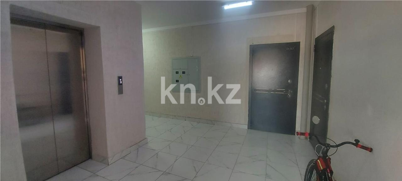 Продажа 2-комнатной квартиры, 60 м², ул. Муканова в Караганде - фото 12