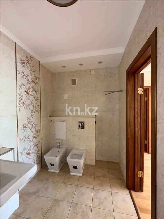 Продажа 3-комнатной квартиры, 110 м², ул. Аскарова, дом  21/20 в Алматы - фото 9