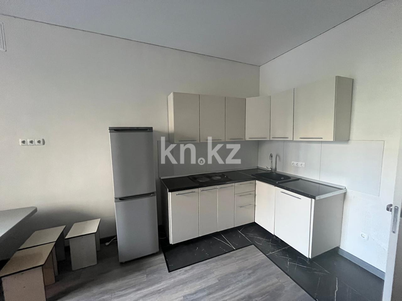 Аренда 2-комнатной квартиры, 62 м² в Астане