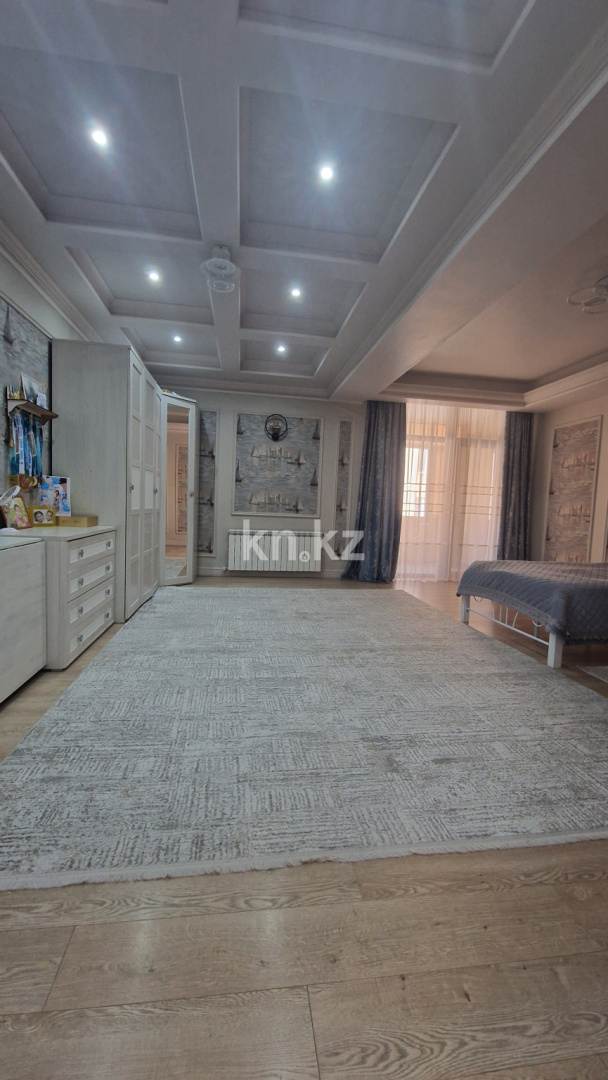 Продажа 5-комнатной квартиры, 188 м² в Караганде - фото 2