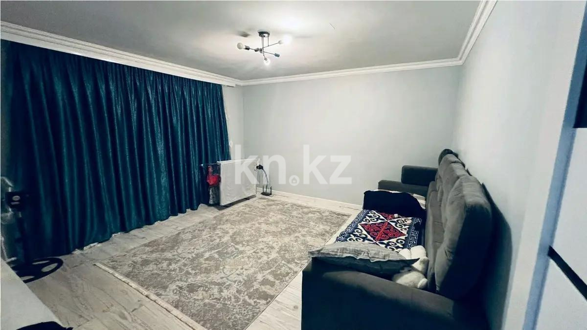 Продажа 1-комнатной квартиры, 33 м², мкр-н Восток-3, дом  15 в Караганде