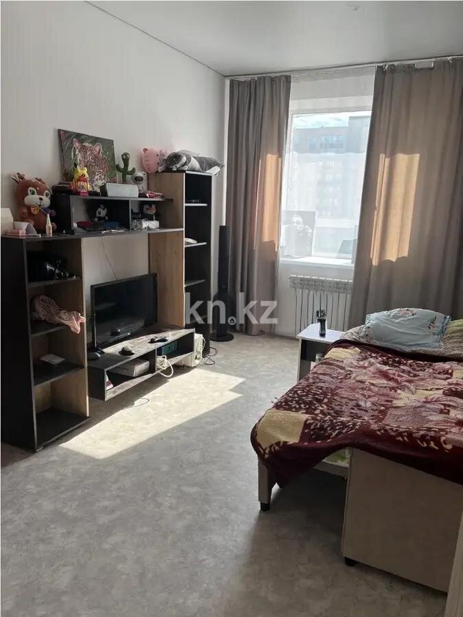 Продажа 1-комнатной квартиры, 38 м² в Астане