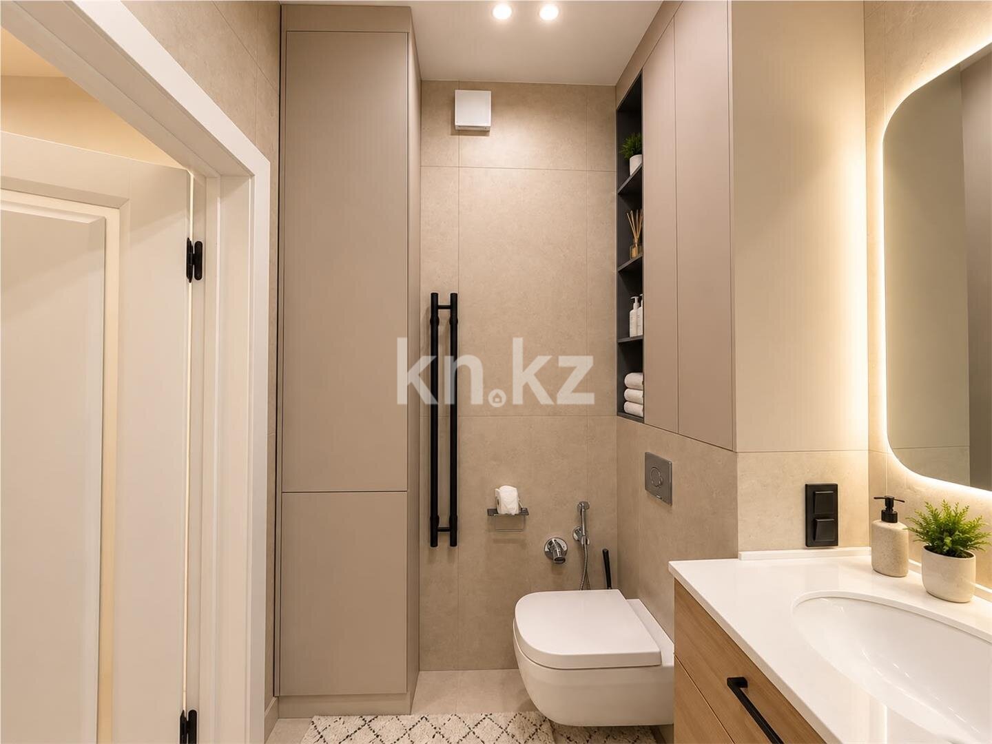 Продажа 4-комнатной квартиры, 125 м² в Караганде - фото 31