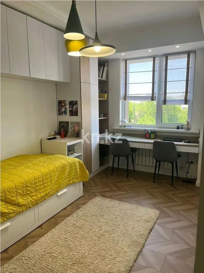 Продажа 4-комнатной квартиры, 90 м² в Алматы - фото 2