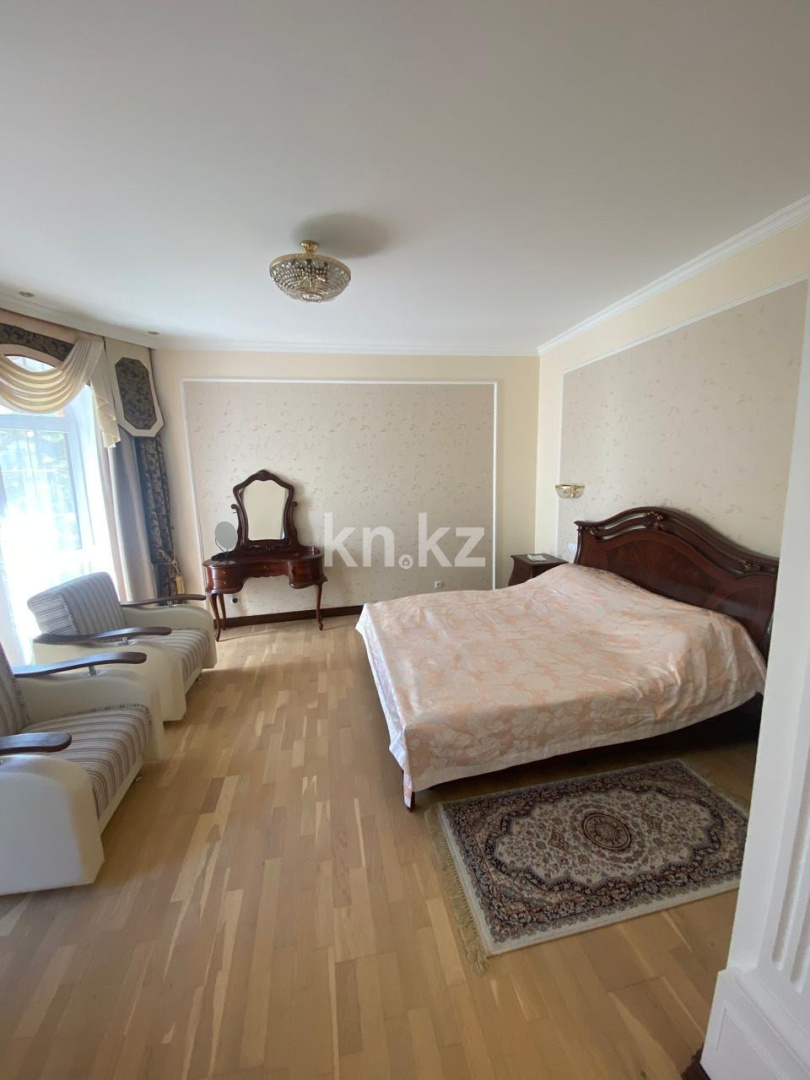 Аренда 10-комнатного дома, 600 м² в Астане - фото 26