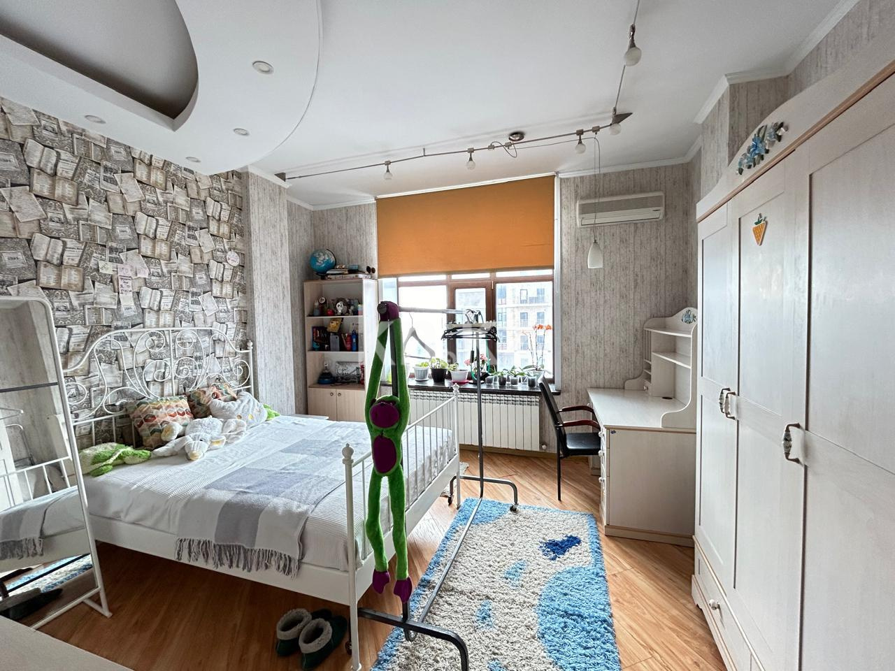 Продажа 5-комнатной квартиры, 162 м², пр. Республики в Астане - фото 11