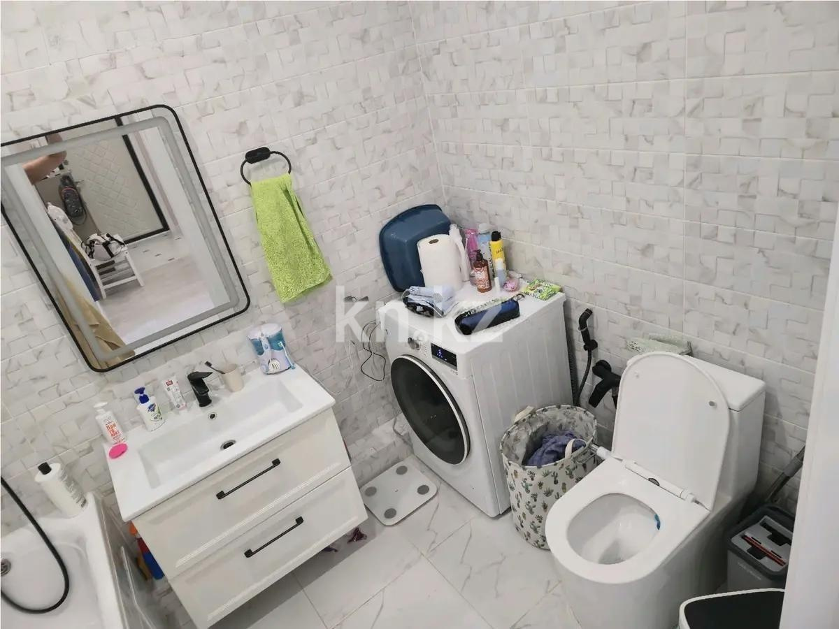 Продажа 2-комнатной квартиры, 68 м² в Алматы - фото 4