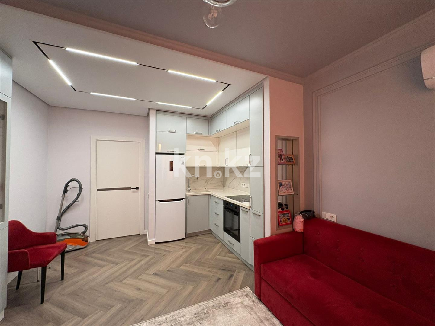 Продажа 3-комнатной квартиры, 61.7 м² в Астане - фото 3