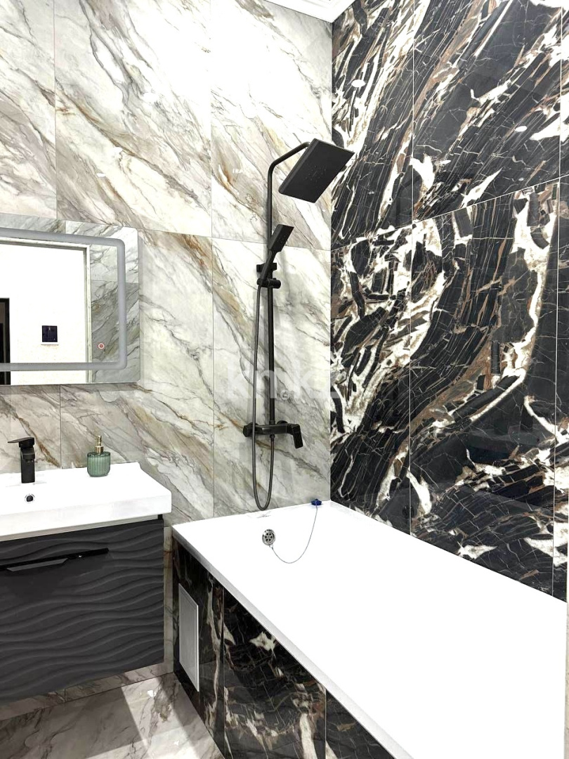 Аренда 3-комнатной квартиры посуточно, 86 м², пр. Кабанбай батыра, дом  64 - ул. Рыскулова в Астане - фото 5