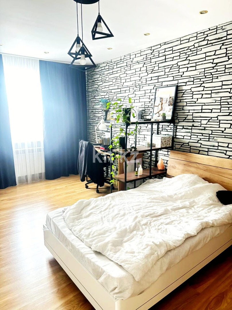 Продажа 4-комнатного дома, 205 м² в Астане - фото 5