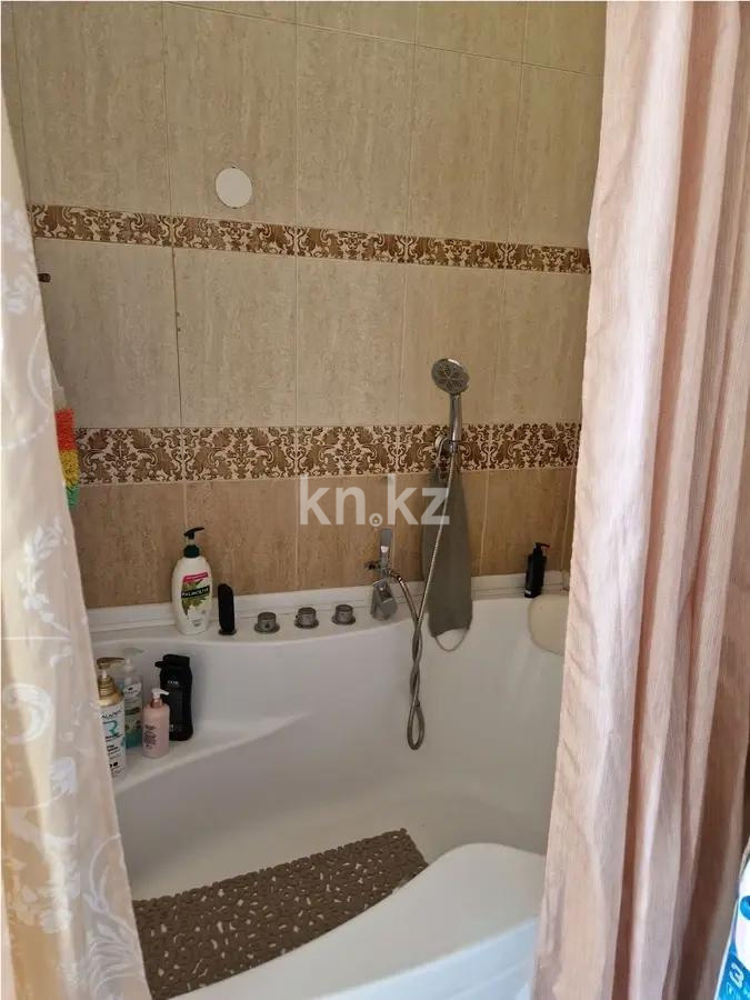 Продажа 3-комнатной квартиры, 104 м², пр. Мира, дом  55/1 в Темиртау - фото 3