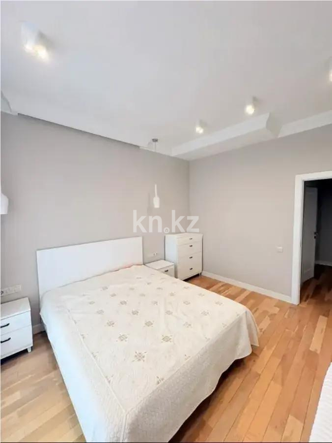 Продажа 2-комнатной квартиры, 60 м², ул. Манаса, дом  22/2 в Алматы - фото 2