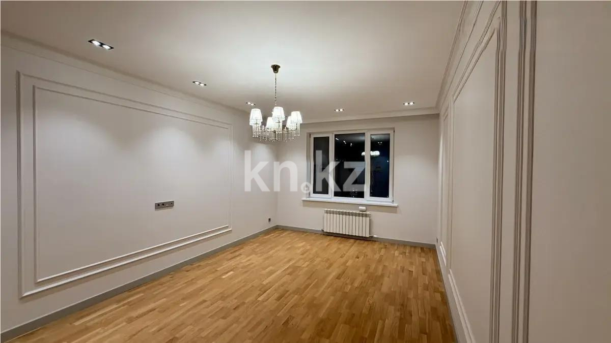 Продажа 3-комнатной квартиры, 38.9 м², ул. Туркестан, дом  28а в Астане