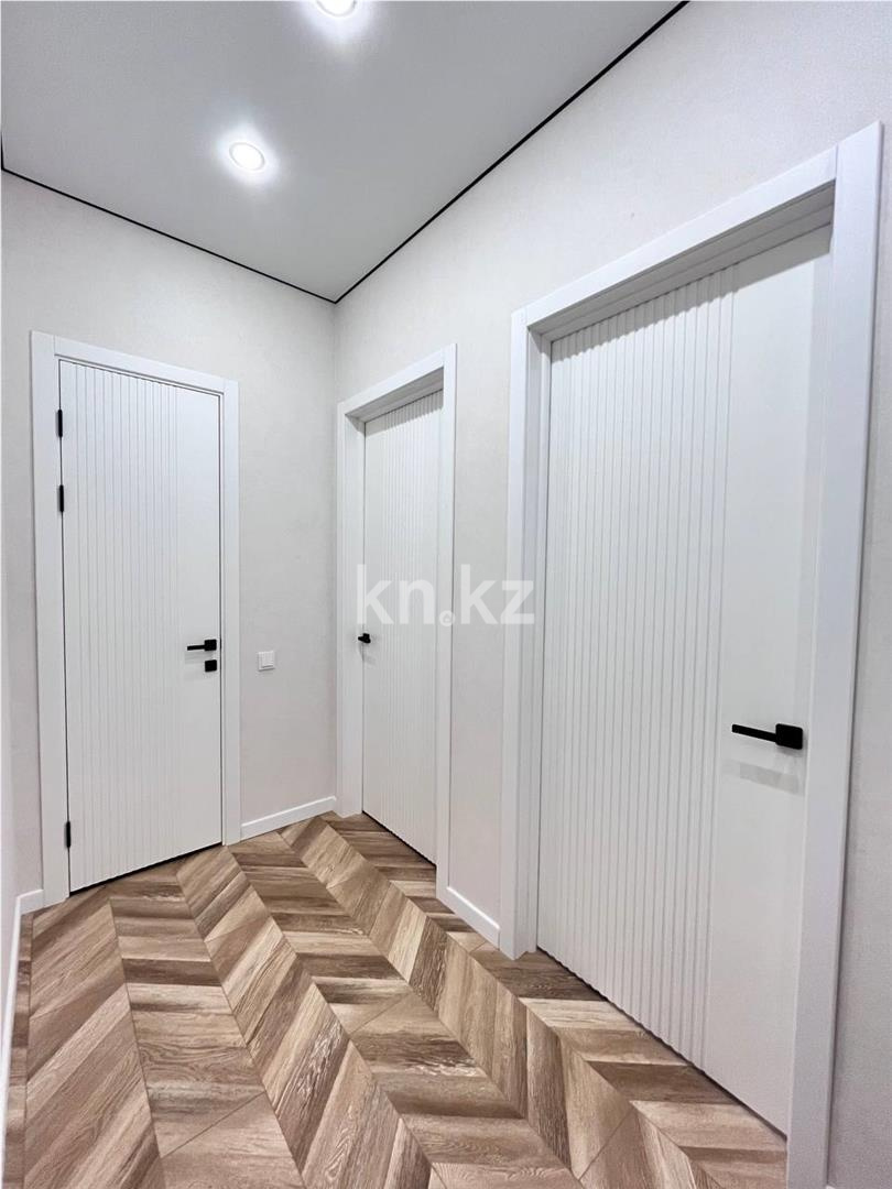 Продажа 2-комнатной квартиры, 46 м², ул. Букетова в Караганде - фото 11