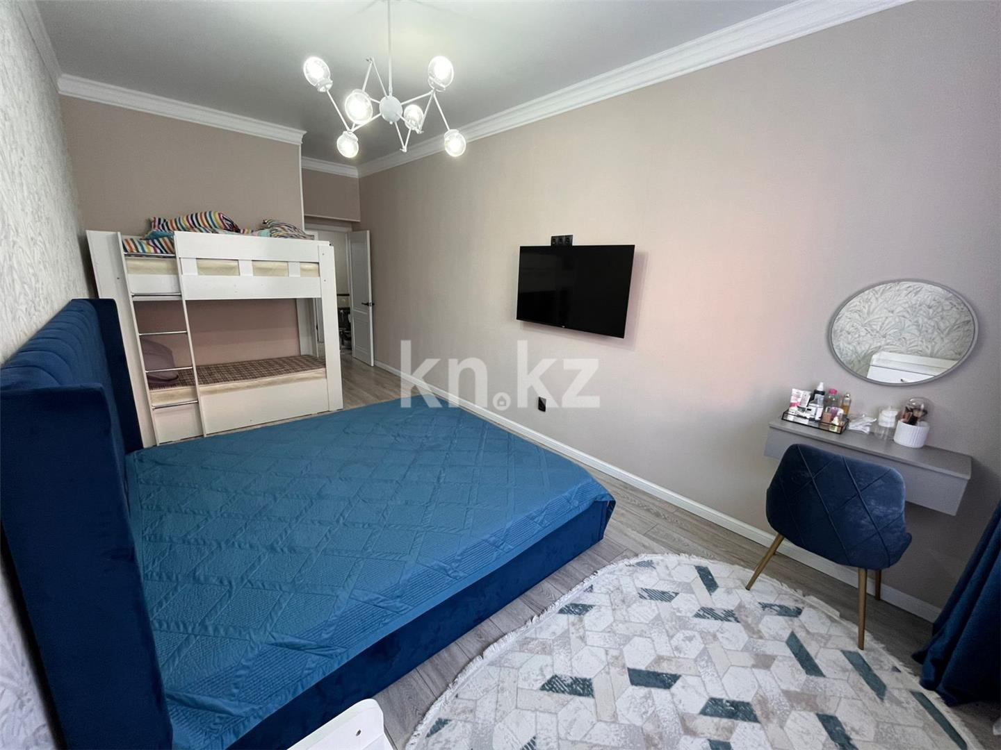 Продажа 2-комнатной квартиры, 65 м², ул. Муканова в Караганде - фото 6