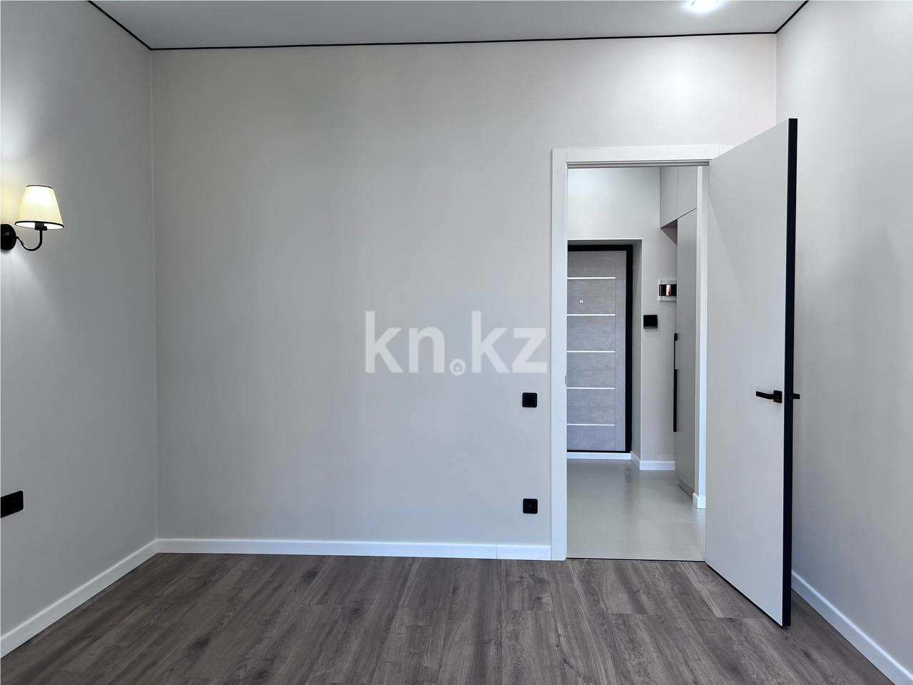 Продажа 2-комнатной квартиры, 52 м², ул. Муканова в Караганде - фото 14