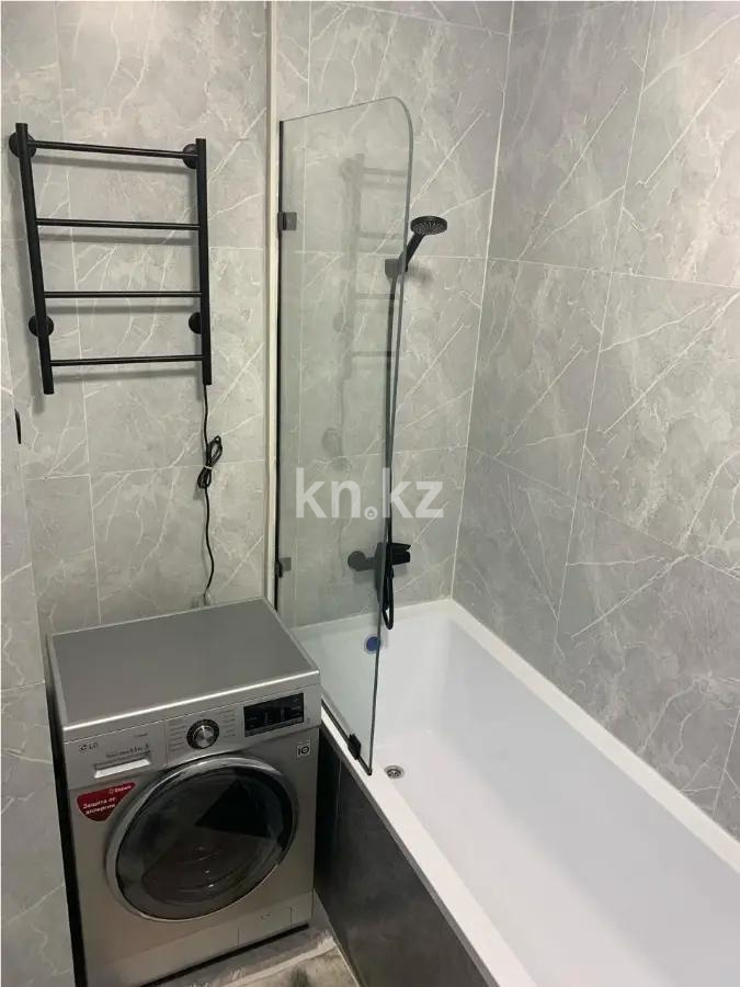 Продажа 1-комнатной квартиры, 40 м², ул. Анет баба, дом  6 в Астане - фото 3