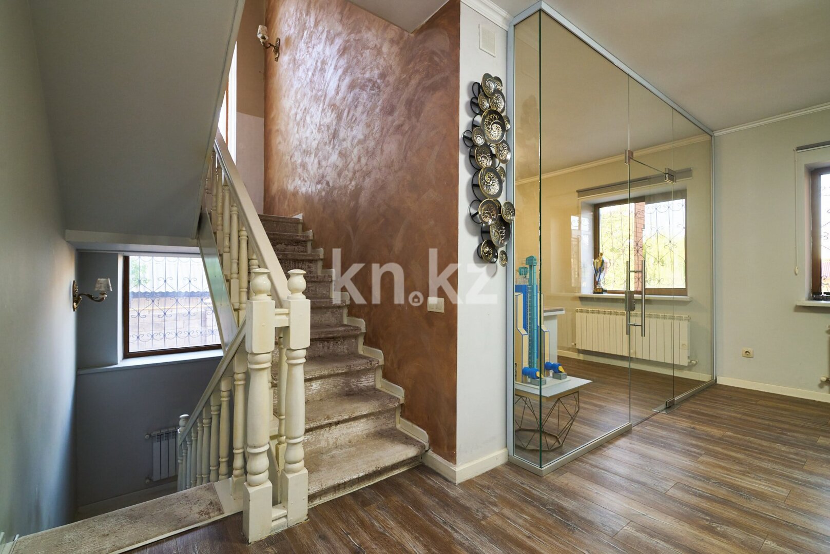 Продажа 4-комнатного дома, 390 м² в Астане - фото 34