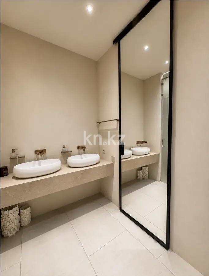 Продажа 4-комнатной квартиры, 164 м² в Алматы - фото 4
