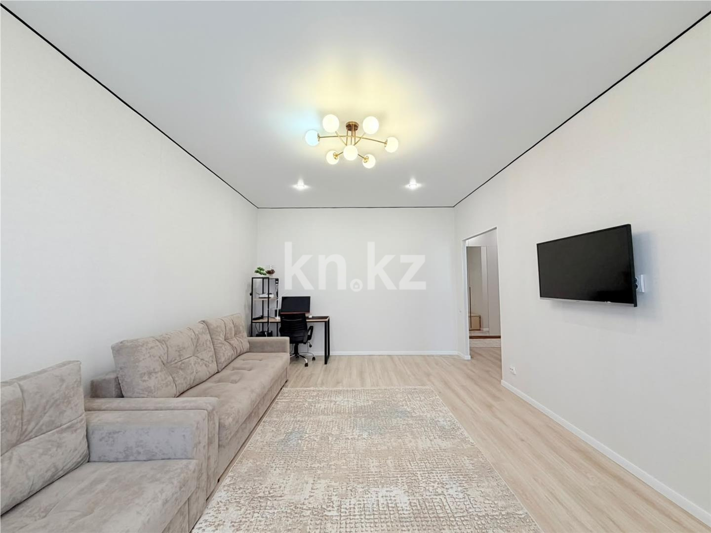 Продажа 3-комнатной квартиры, 98.5 м² в Астане - фото 2