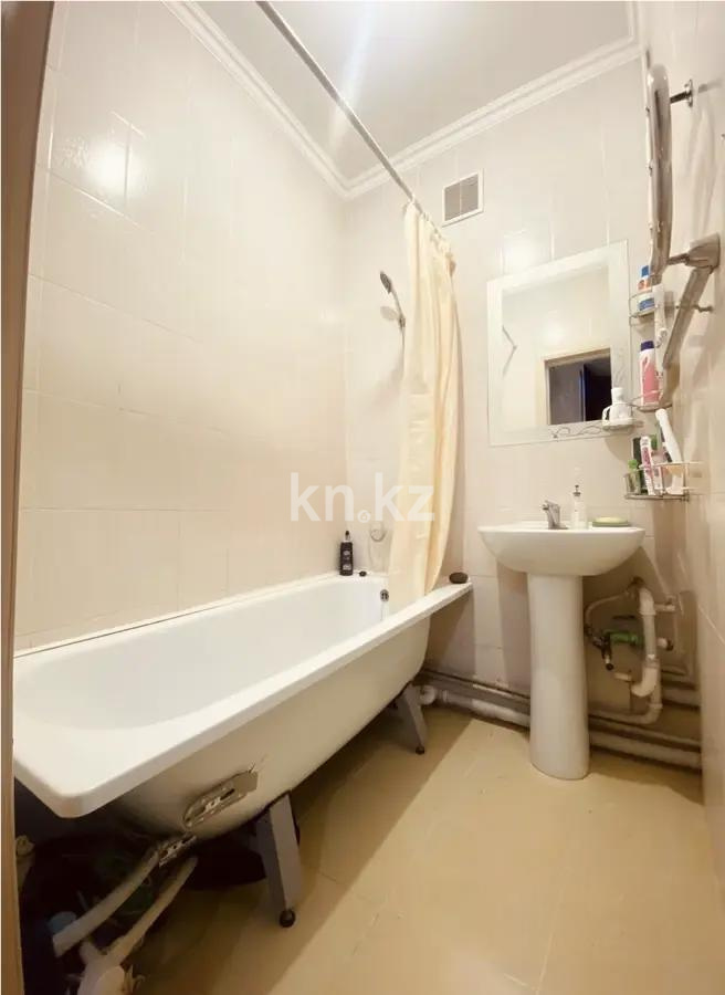 Продажа 2-комнатной квартиры, 57 м², пр. Абылай хана, дом  54 в Астане - фото 4