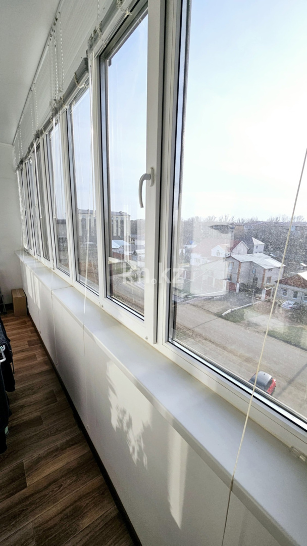 Продажа 3-комнатной квартиры, 94.7 м² в Уральске - фото 8