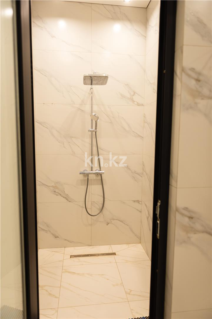 Продажа 6-комнатной квартиры, 345 м², ул. Муканова, дом  53 в Караганде - фото 53