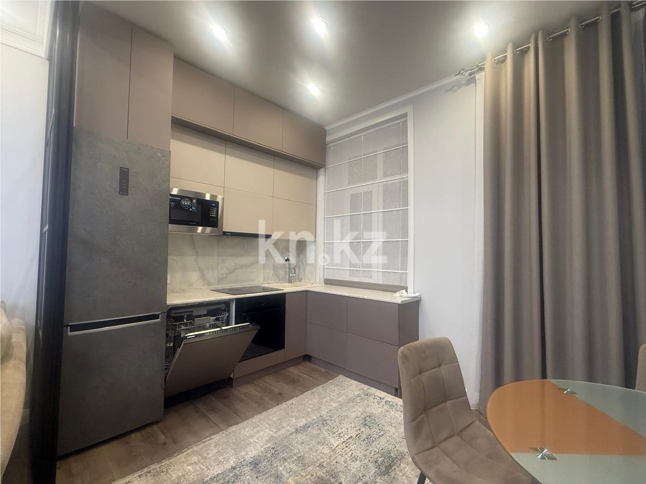 Продажа 3-комнатной квартиры, 76 м² в Караганде - фото 6