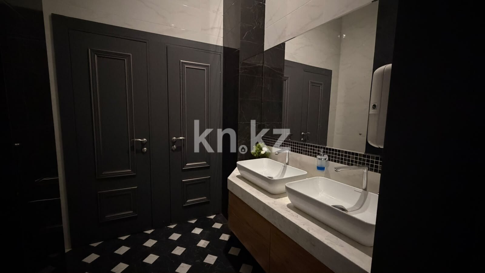Продажа помещения, 277.6 м² в Караганде - фото 11
