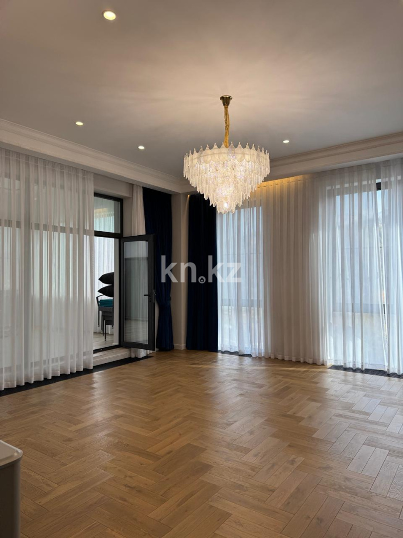 Аренда 4-комнатной квартиры, 230 м² в Алматы - фото 19