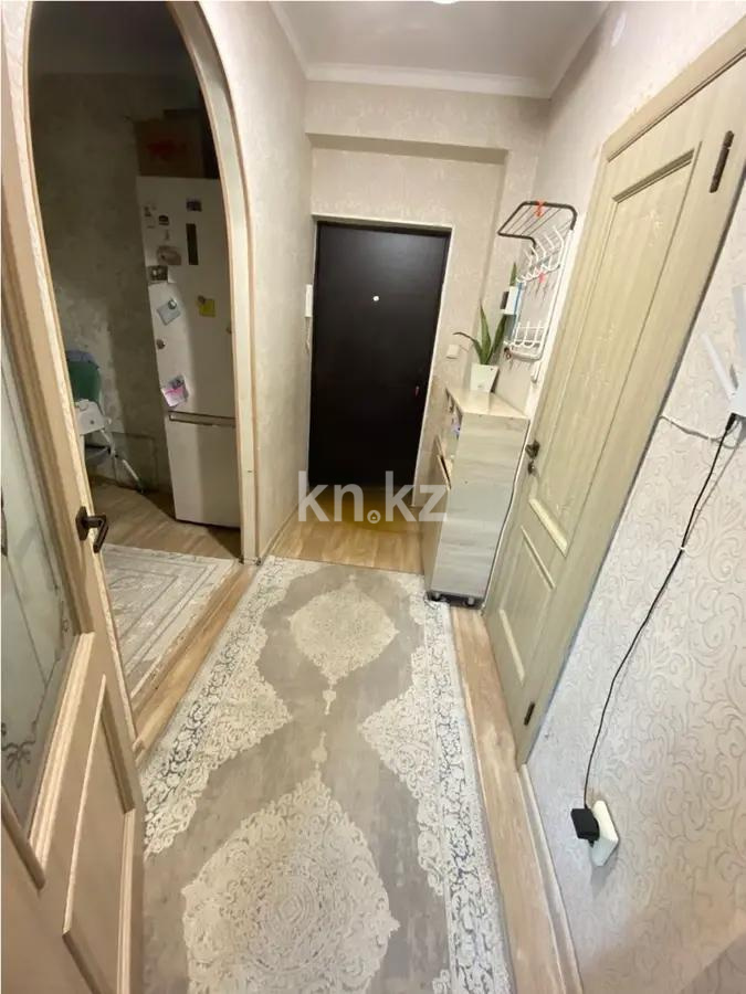 Продажа 2-комнатной квартиры, 40 м², мкр. Аксай-1, дом  11/10 в Алматы - фото 3