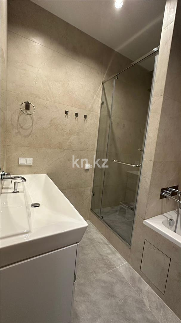 Продажа 4-комнатной квартиры, 116 м² в Астане - фото 16