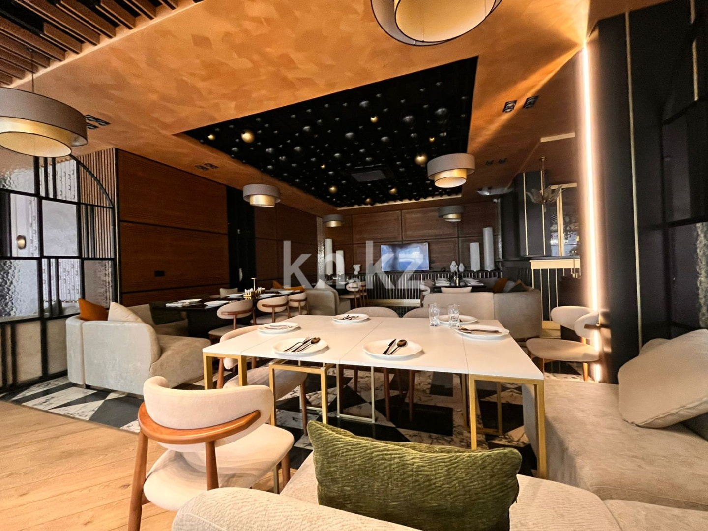 Продажа помещения, 615.6 м² в Караганде - фото 2