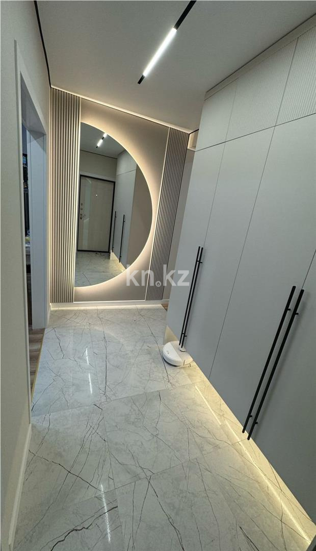 Продажа 3-комнатной квартиры, 66 м², ул. Нажимеденова в Астане - фото 14