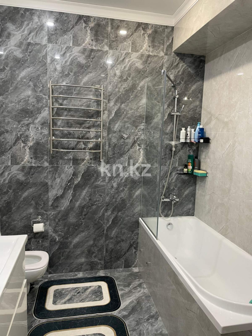 Продажа 2-комнатной квартиры, 74.1 м² в Алматы - фото 16