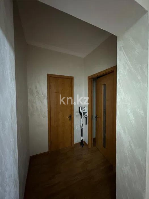 Продажа 3-комнатной квартиры, 81 м², мкр-н Мамыр-3, дом  19 в Алматы - фото 8