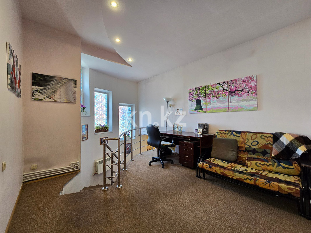 Продажа 5-комнатного дома, 209 м², ул. Ладушкина, дом  173 в Алматы - фото 29