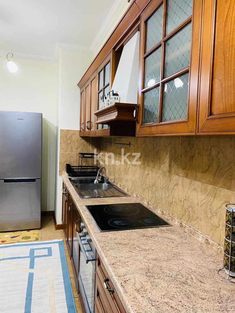 Аренда 3-комнатной квартиры, 140 м², ул. Мендикулова, дом  22 в Алматы - фото 18